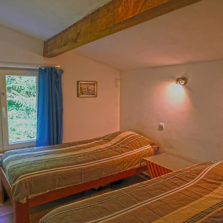 La Maison Entre Deux Rivieres The River Mountain House - Nohedes