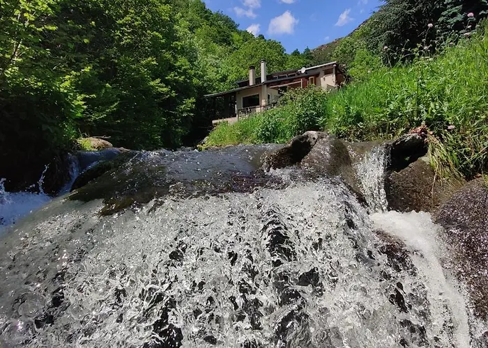 La Maison Entre Deux Rivieres The River Mountain House - Villa *